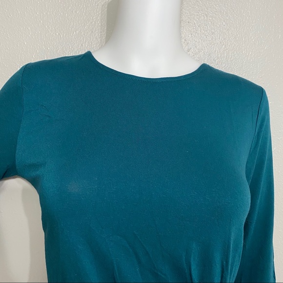 Blouse 👚Vince camuto💕 - Picture 4 of 8